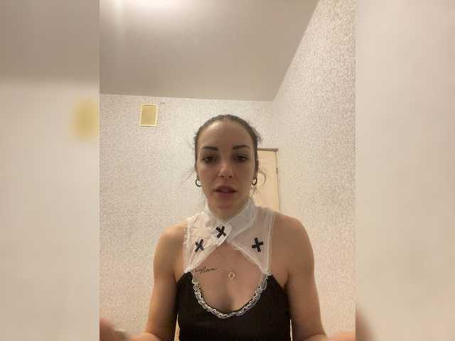 Barbi-97's BongaCams show and profile