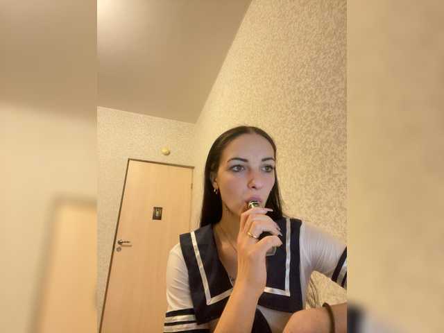 Barbi-97's BongaCams show and profile