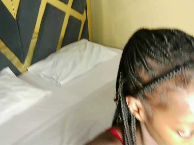 cuteone2 broadcasting live