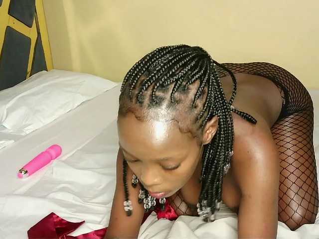 cuteone2's BongaCams show and profile