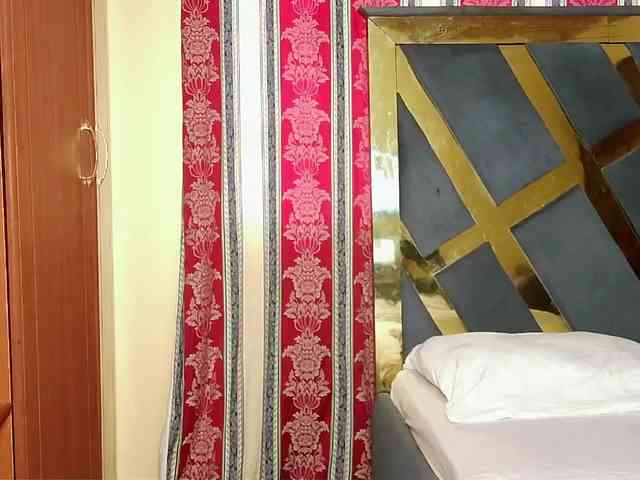 cuteone2 Live Webcam on BongaCams