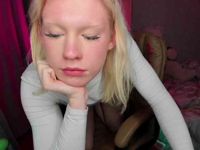 sasyhk01 Live Webcam on BongaCams