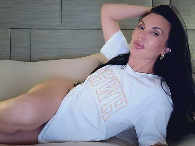 LvyOna's BongaCams show and profile