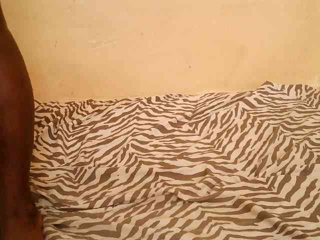 Cute-latifah Live Webcam on BongaCams