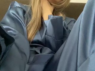 Juicypeach69 Porn Show