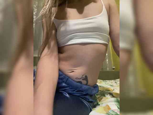 Juicypeach69 webcam