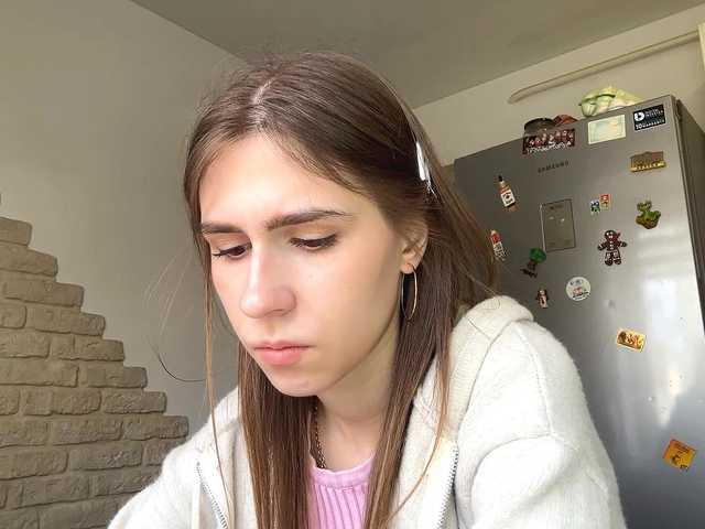 AshantiBadolato's BongaCams show and profile