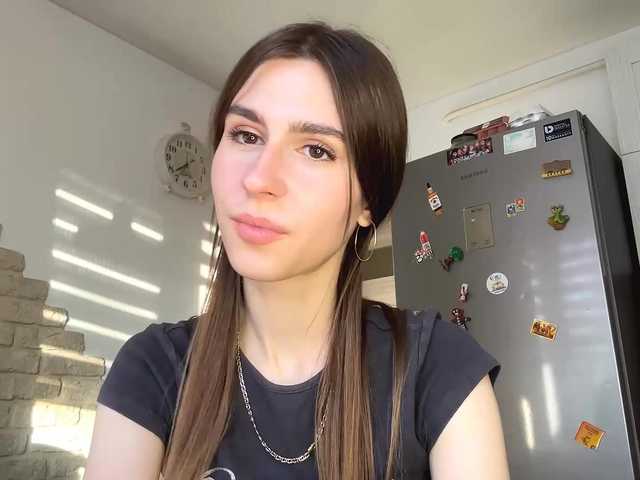 AshantiBadolato's BongaCams show and profile