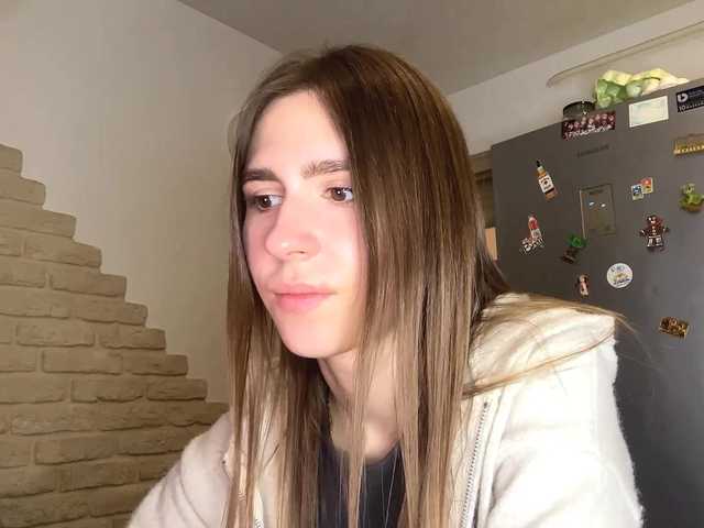 AshantiBadolato's BongaCams show and profile