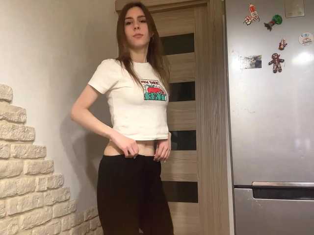 AshantiBadolato's BongaCams show and profile