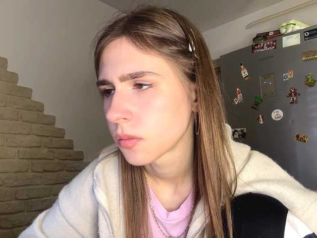 AshantiBadolato's BongaCams show and profile