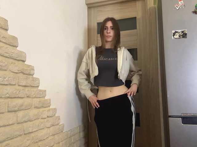 AshantiBadolato's BongaCams show and profile