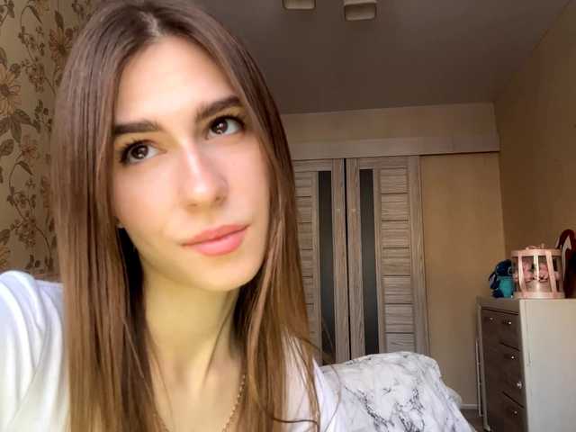 AshantiBadolato's BongaCams show and profile