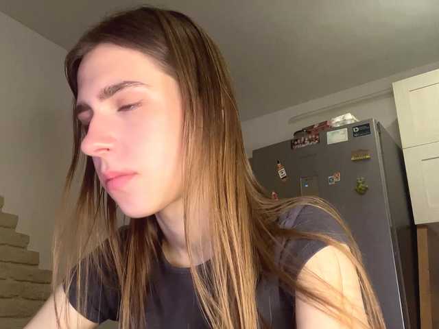 AshantiBadolato's BongaCams show and profile