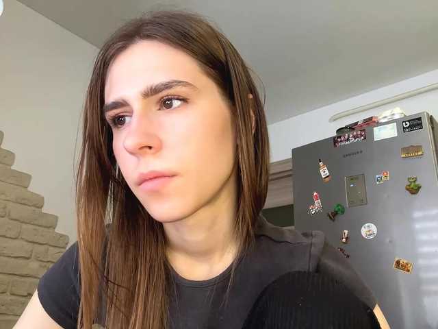 AshantiBadolato's BongaCams show and profile