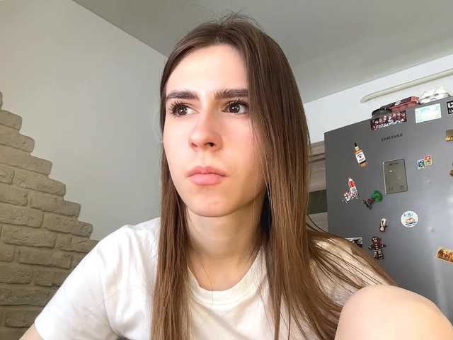 AshantiBadolato's BongaCams show and profile