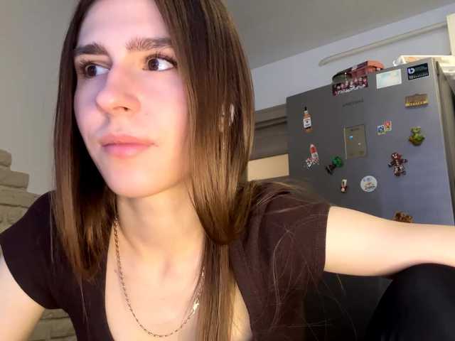 AshantiBadolato's BongaCams show and profile