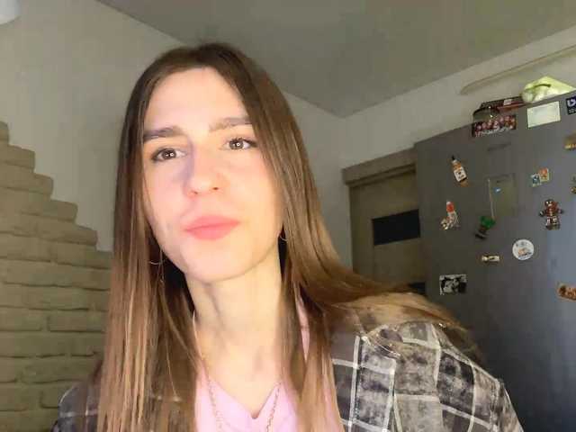 AshantiBadolato's BongaCams show and profile