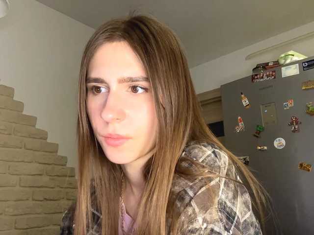 AshantiBadolato's BongaCams show and profile