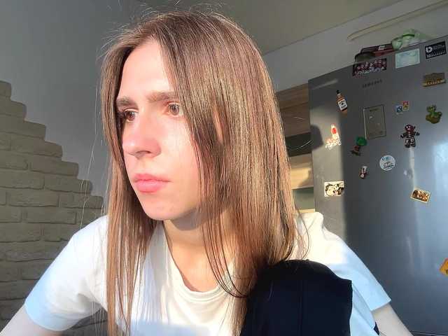 AshantiBadolato's BongaCams show and profile