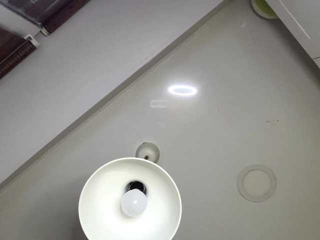 AshantiBadolato's BongaCams show and profile