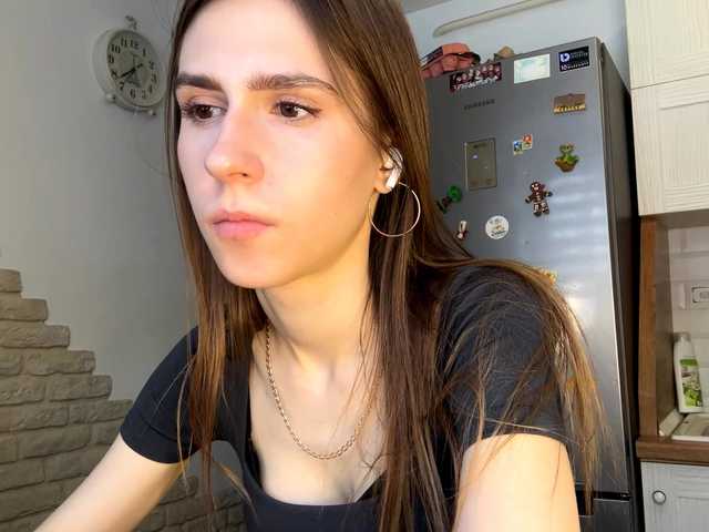 AshantiBadolato webcam