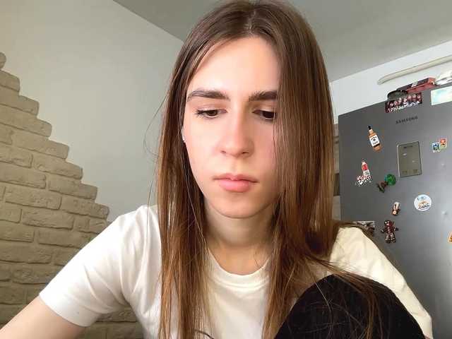 AshantiBadolato's BongaCams show and profile