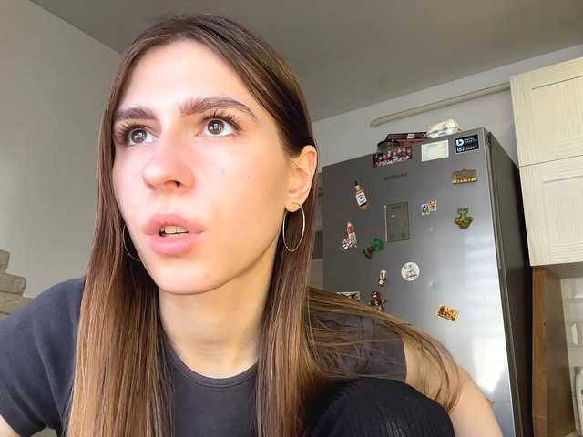 AshantiBadolato's BongaCams show and profile