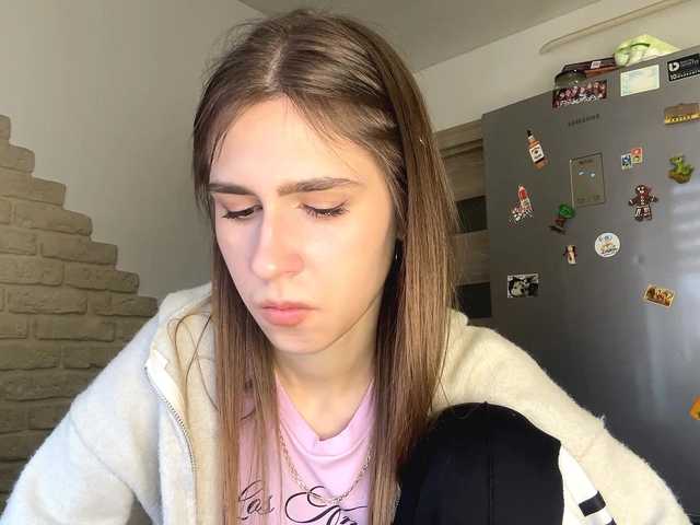 AshantiBadolato's BongaCams show and profile