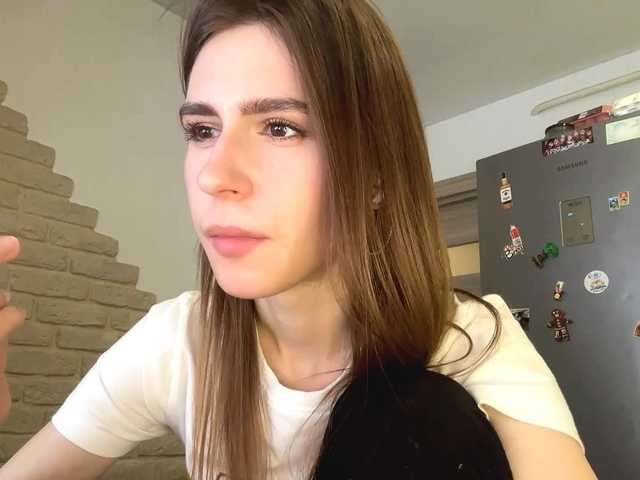 AshantiBadolato's BongaCams show and profile