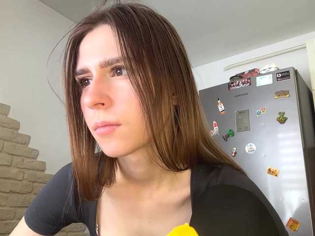 AshantiBadolato's BongaCams show and profile