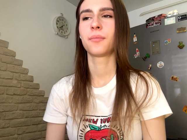 AshantiBadolato's BongaCams show and profile