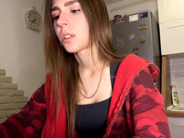 AshantiBadolato's BongaCams show and profile