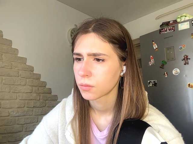 AshantiBadolato's BongaCams show and profile