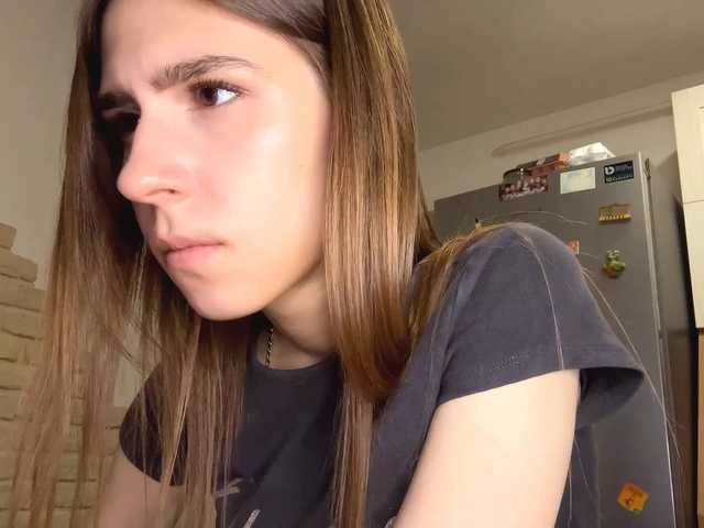 AshantiBadolato's BongaCams show and profile