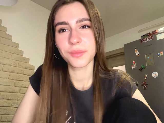 AshantiBadolato's BongaCams show and profile