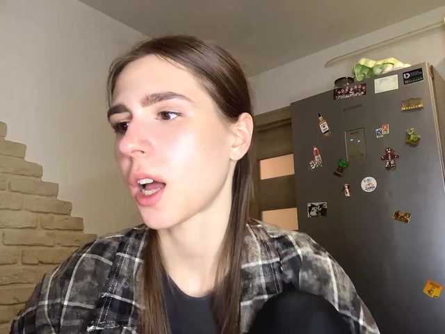 AshantiBadolato's BongaCams show and profile