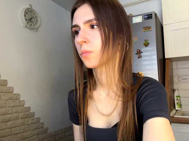 AshantiBadolato's BongaCams show and profile