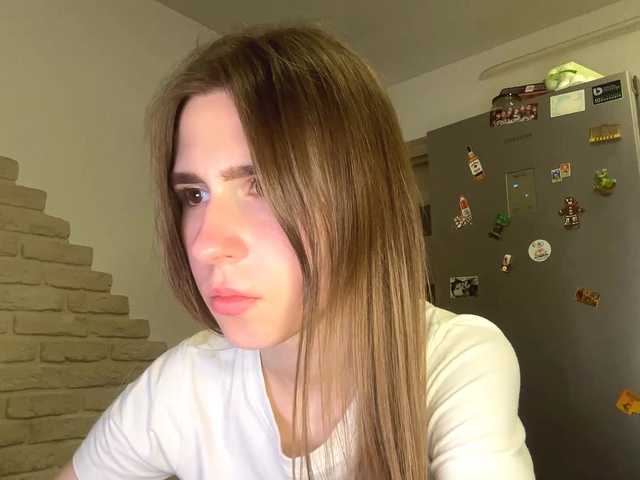 AshantiBadolato's BongaCams show and profile