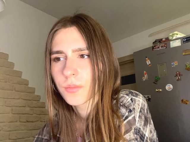 AshantiBadolato's BongaCams show and profile