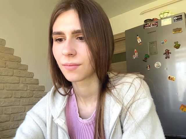 AshantiBadolato's BongaCams show and profile