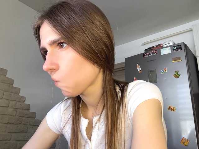 AshantiBadolato's BongaCams show and profile