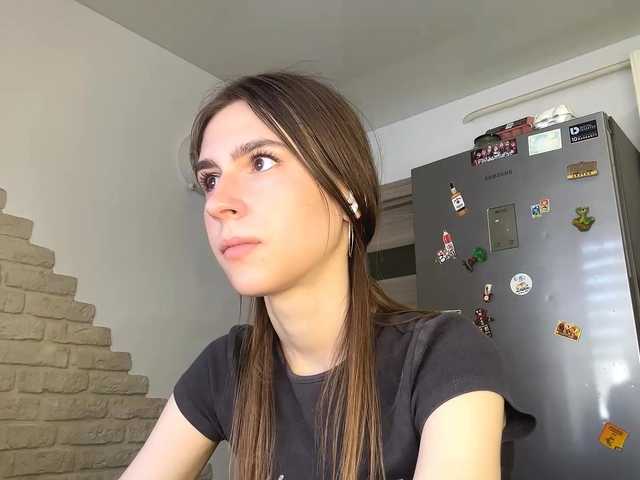 AshantiBadolato's BongaCams show and profile