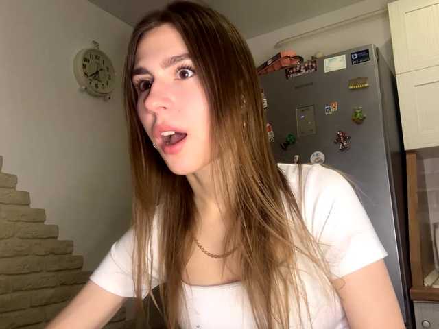 AshantiBadolato from BongaCams