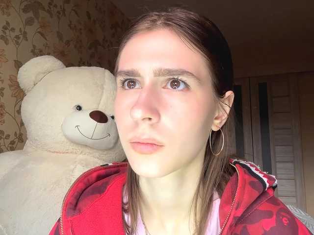 AshantiBadolato live cam profile