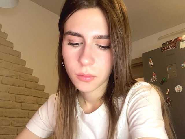 AshantiBadolato's BongaCams show and profile