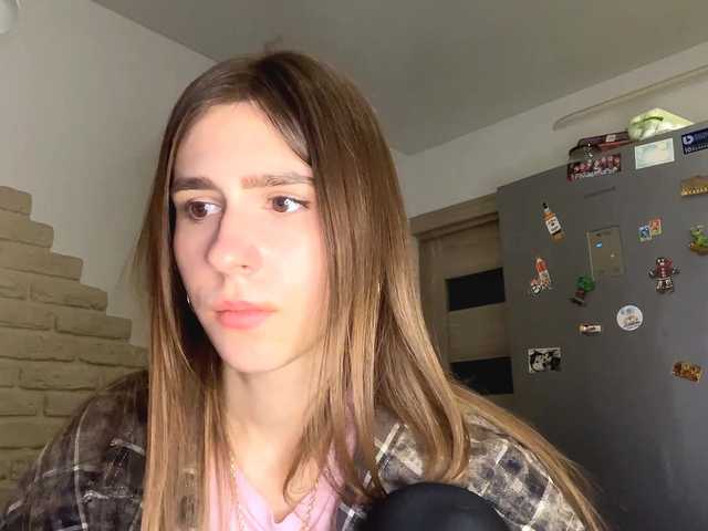 AshantiBadolato's BongaCams show and profile