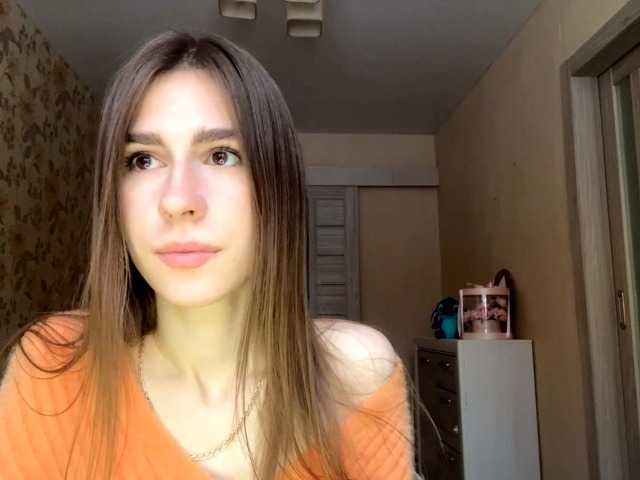 AshantiBadolato – webcam model profile photo