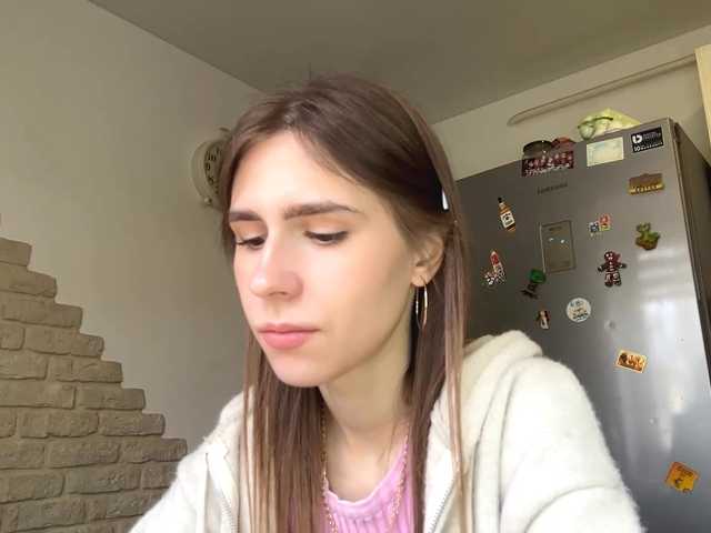 AshantiBadolato's BongaCams show and profile