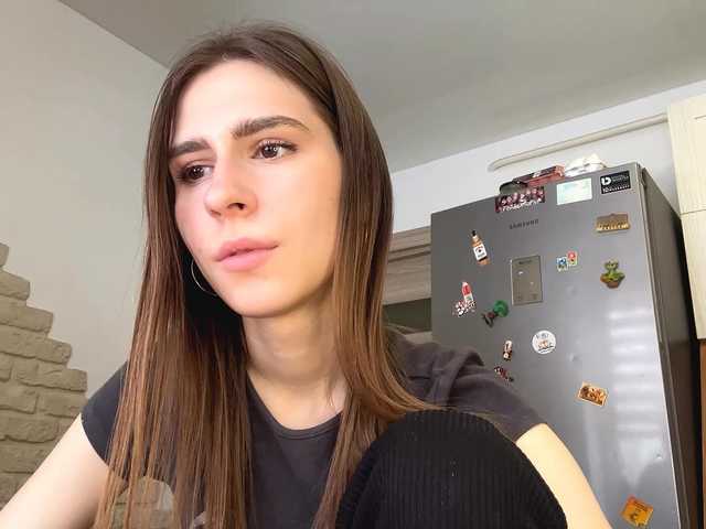 AshantiBadolato's BongaCams show and profile